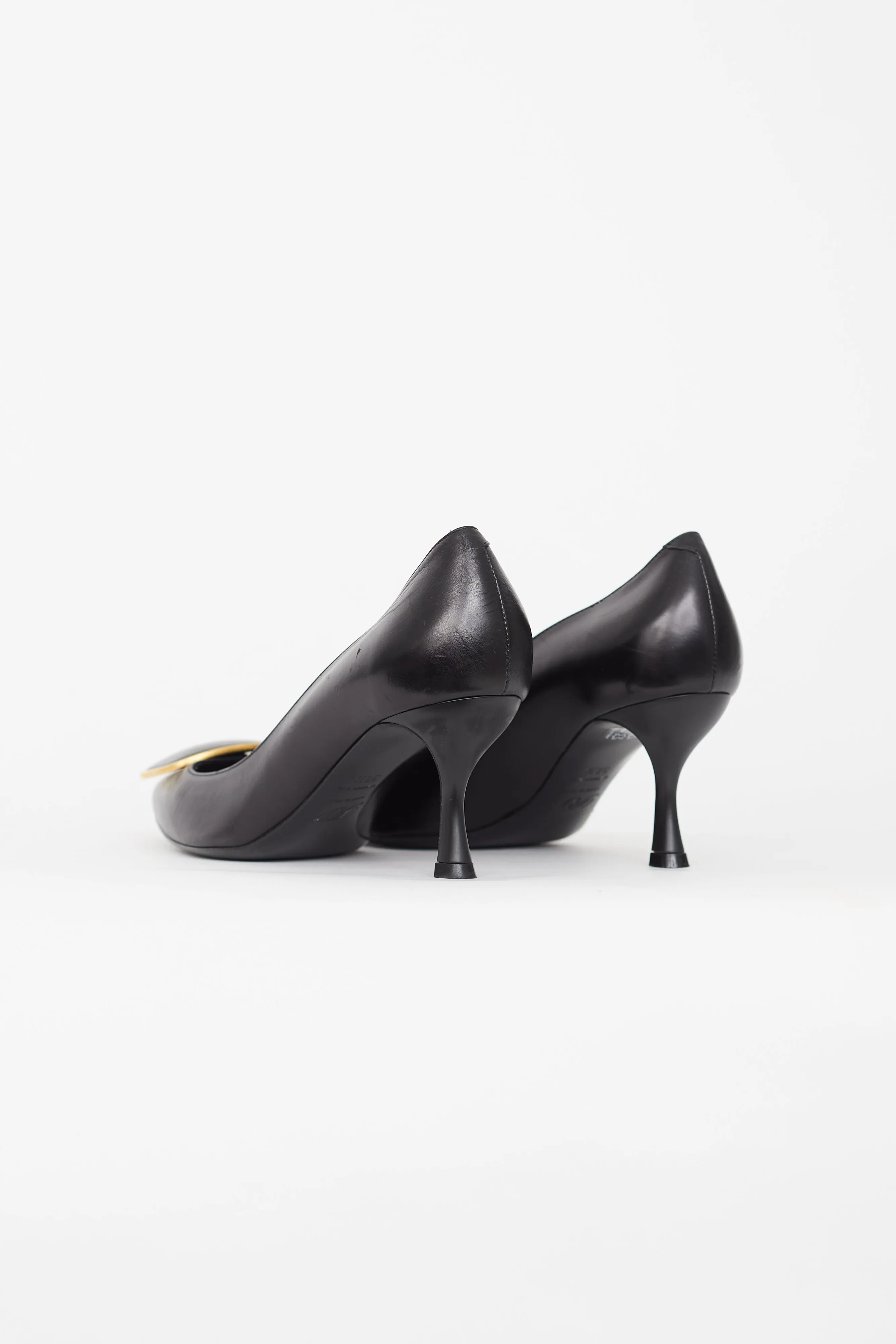 Black Vertigo Diadem Pump