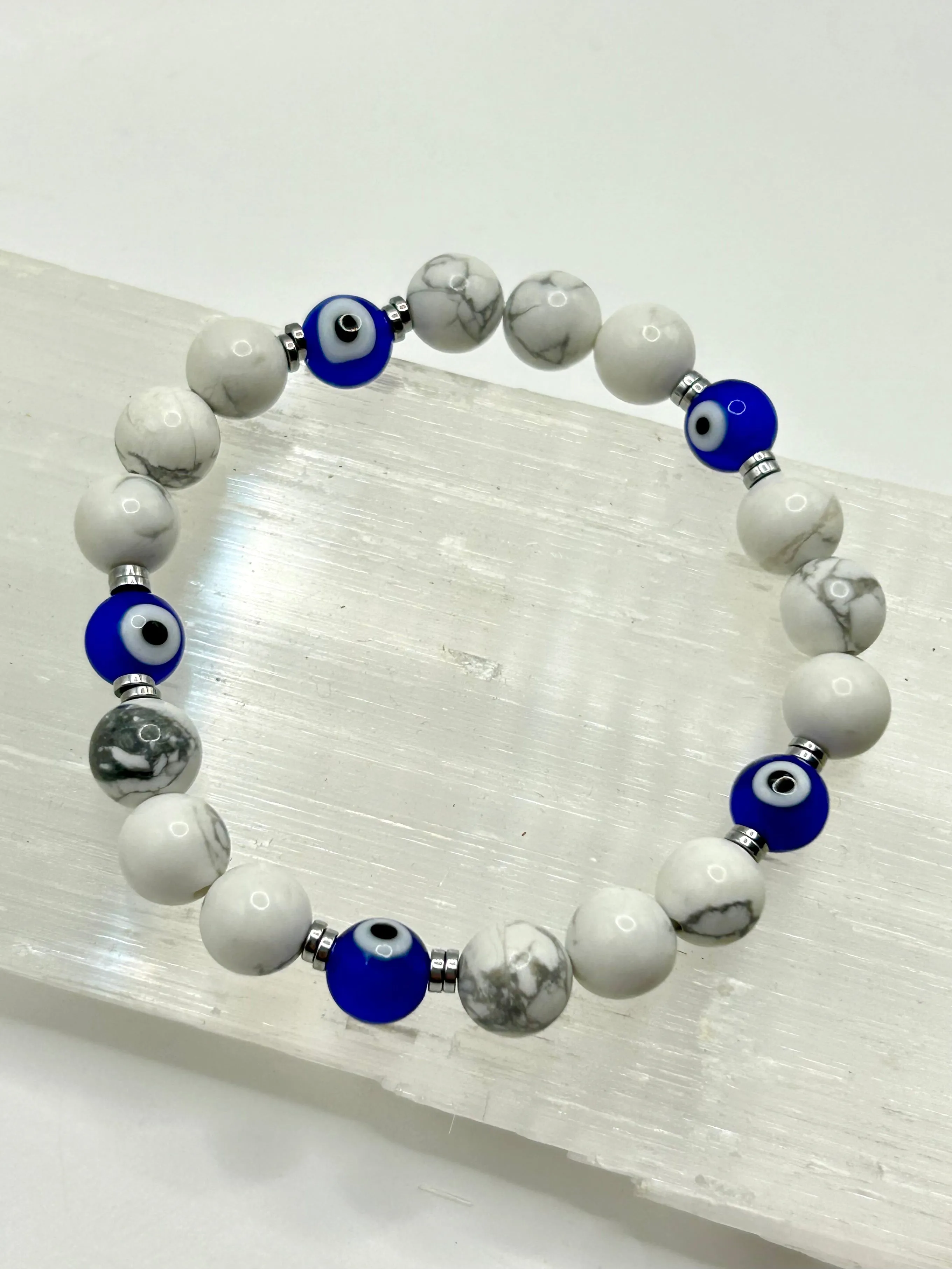 Evil Eye & Howlite Gemstone Bracelet