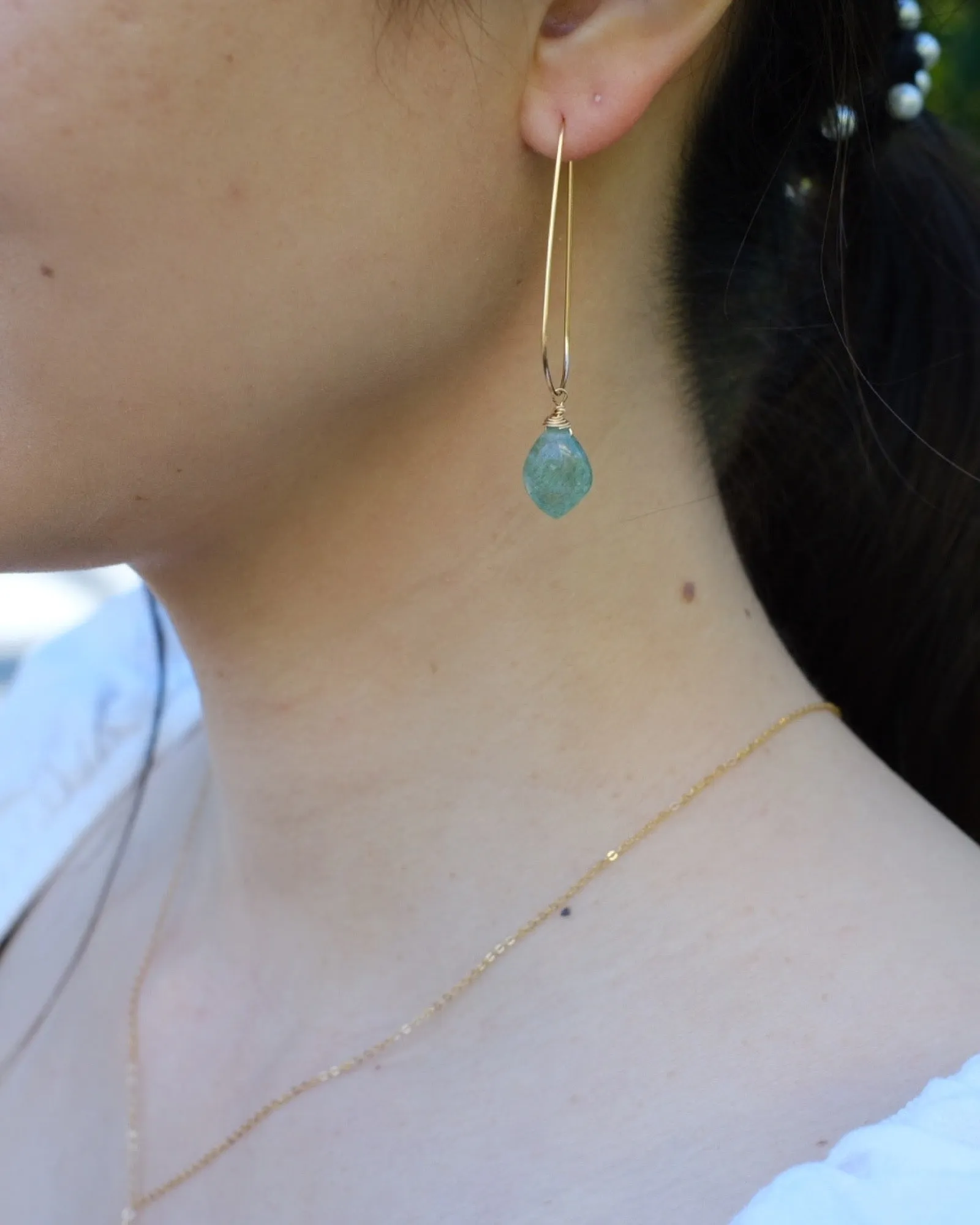 Green strawberry quartz U hoops