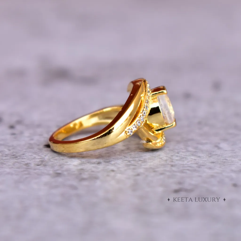Modernly Vintage - Moonstone Ring