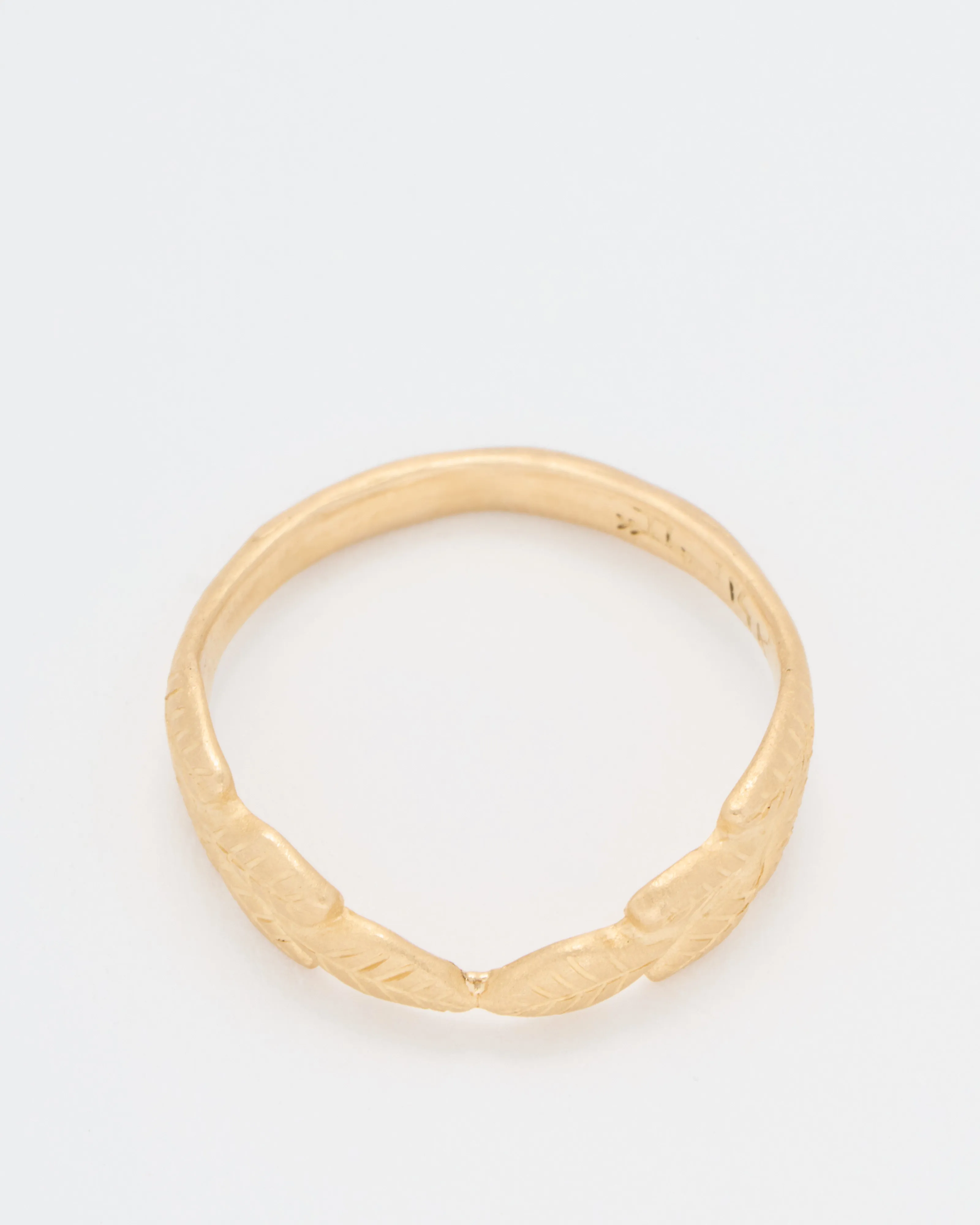 notched diadem ring