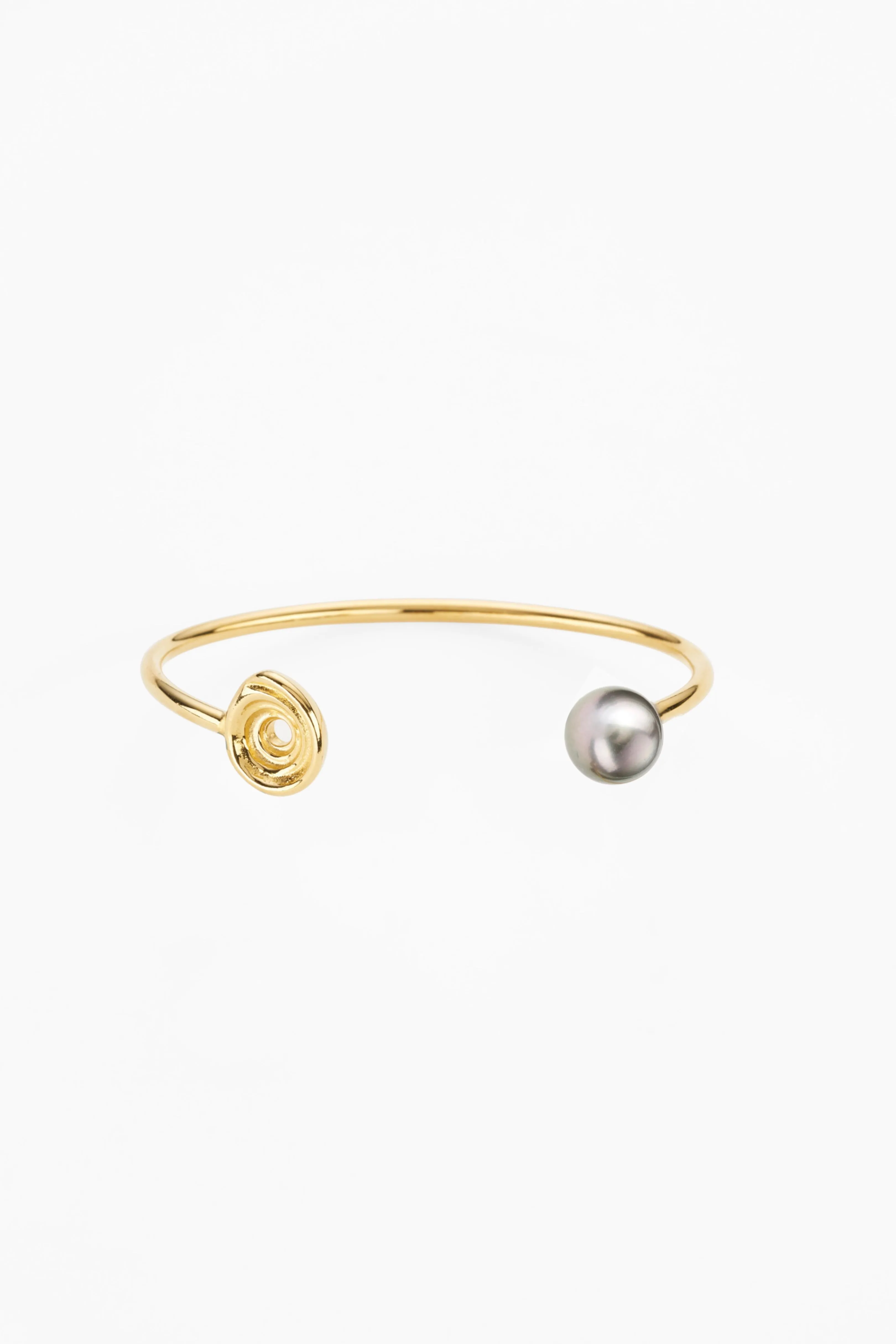 Puka Momi Cuff