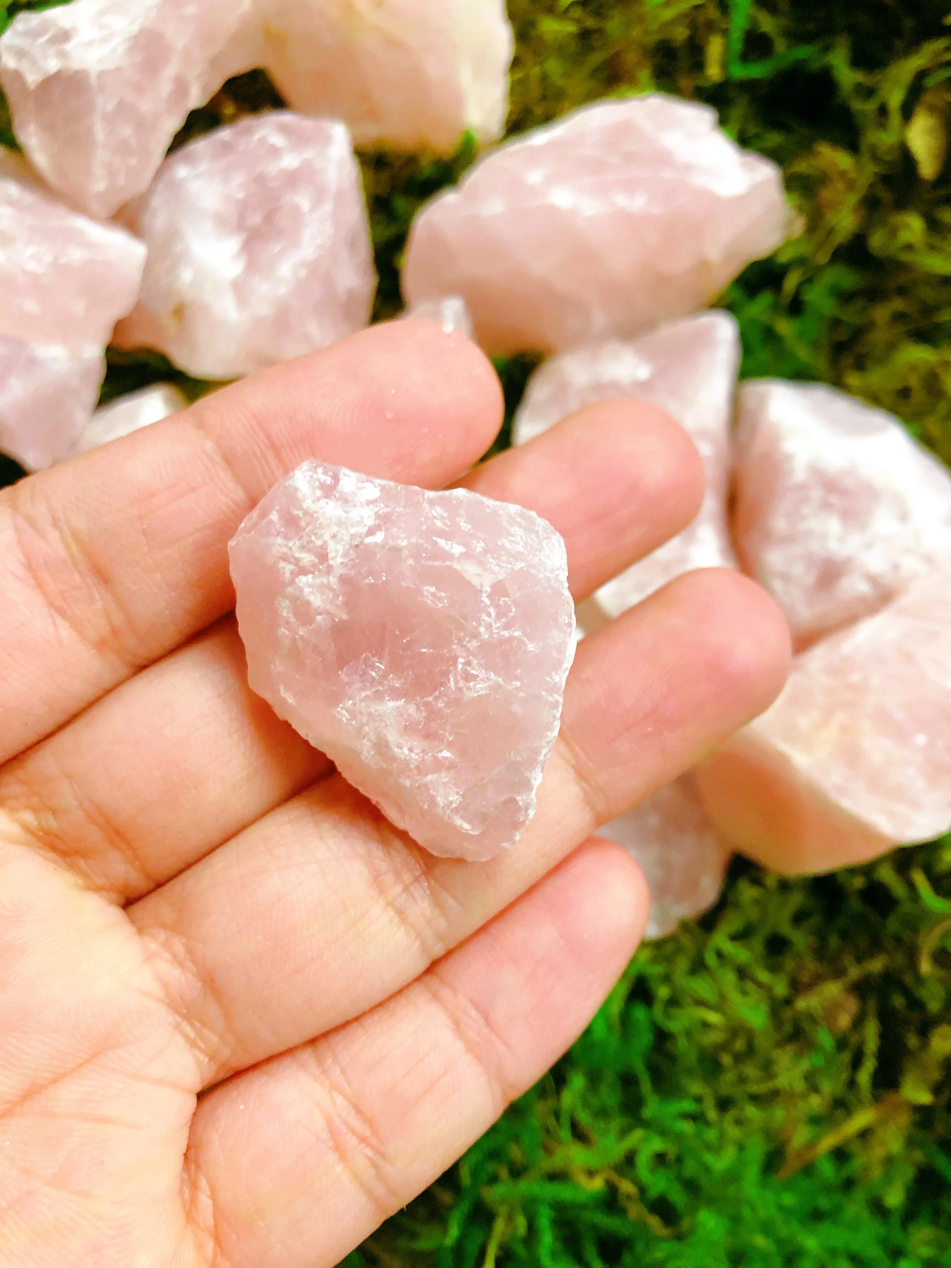 Rose Quartz Rough Tumbled