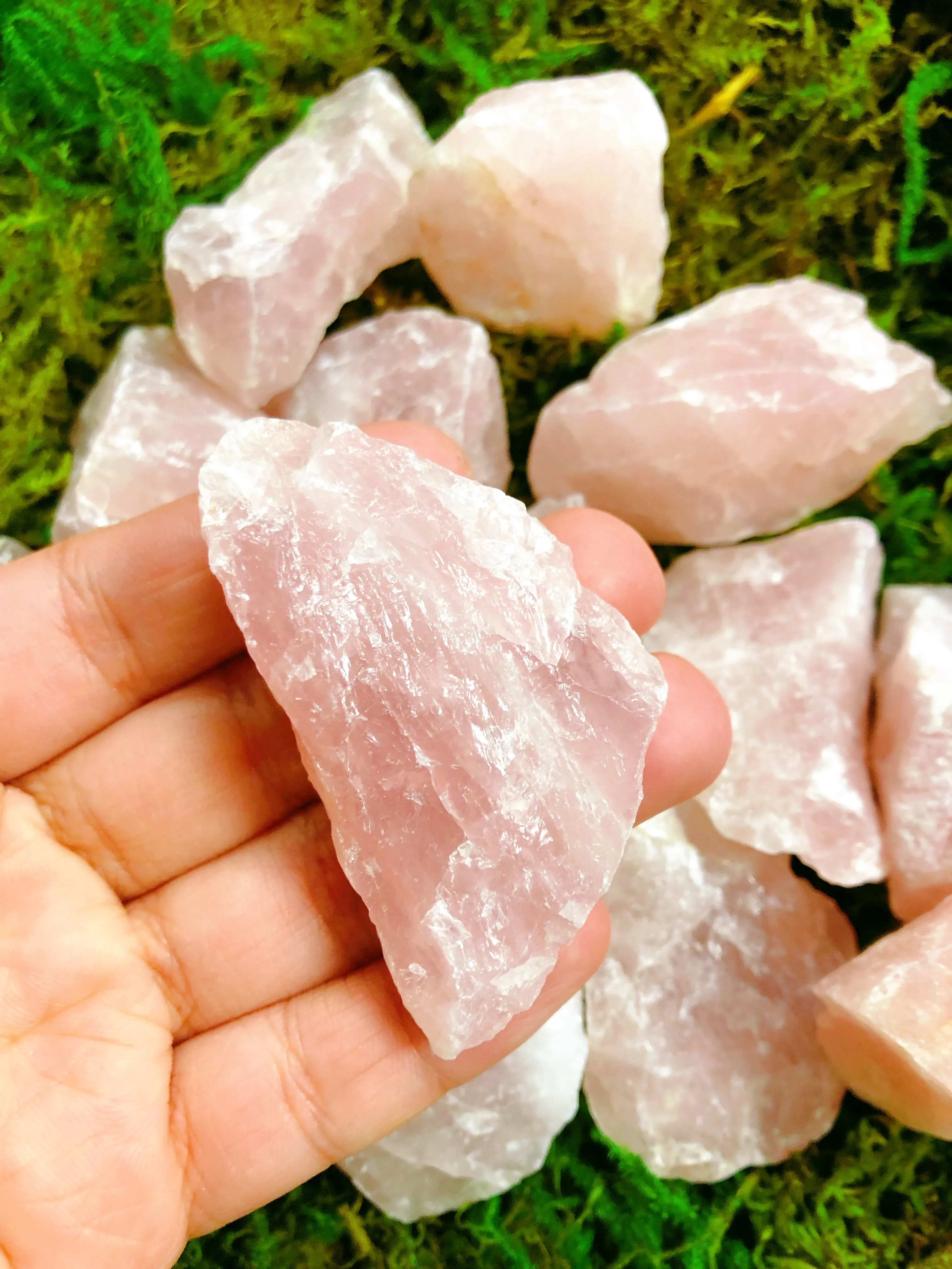 Rose Quartz Rough Tumbled