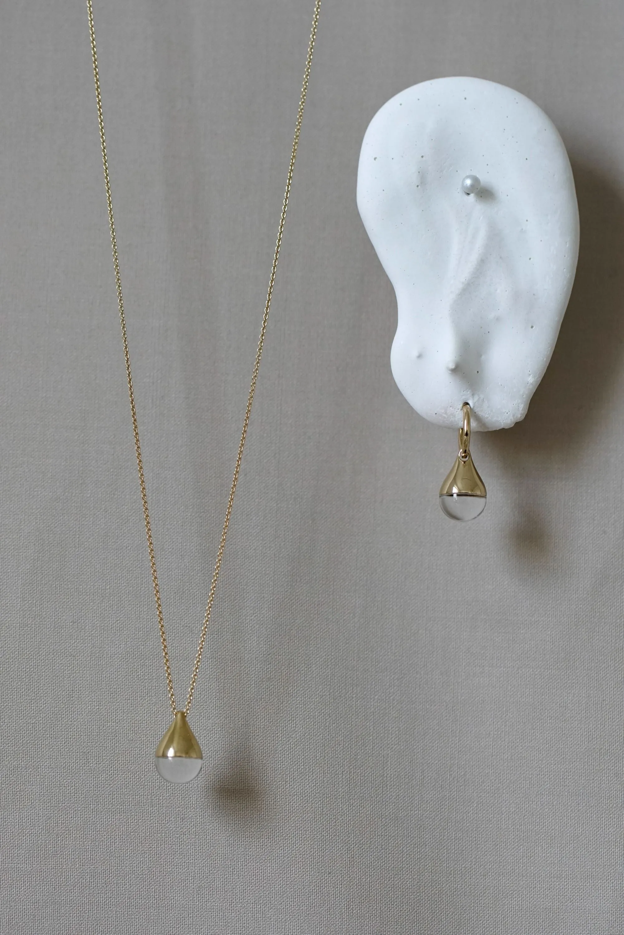 Stilla Quartz Earrings