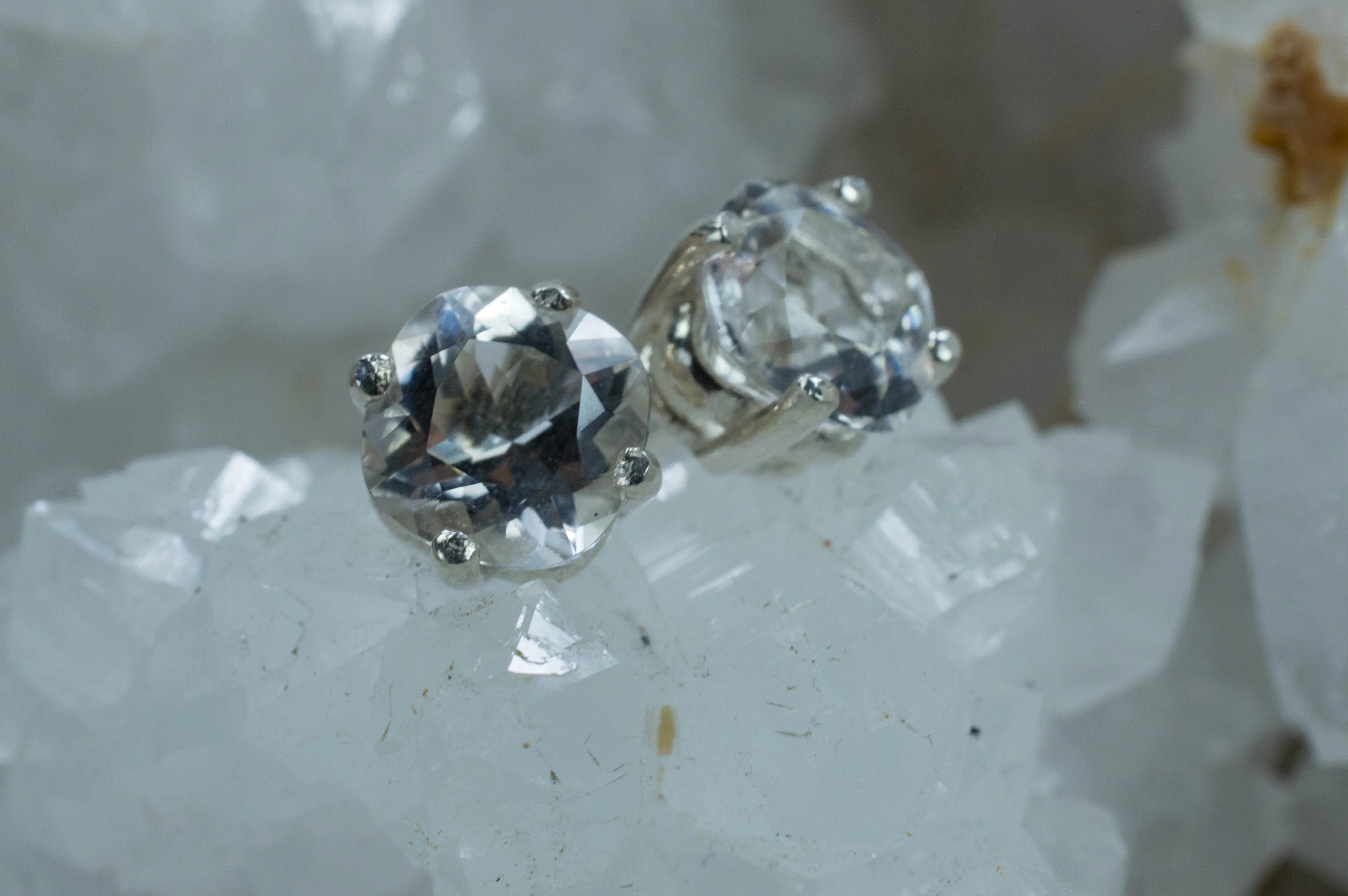Tanzanian Quartz Earrings, Natural Untreated Mondo Quartz; 2.475cts