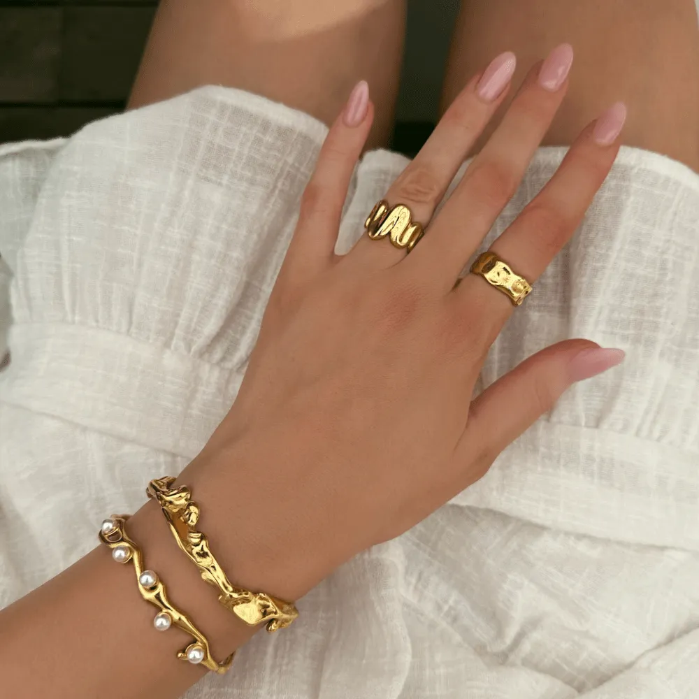Velvet Ring